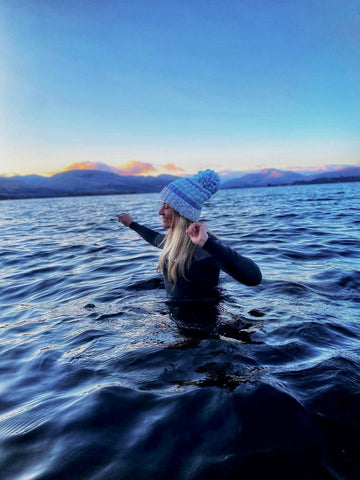 Swimzi Winter Glacier Reflective Superbobble Hat