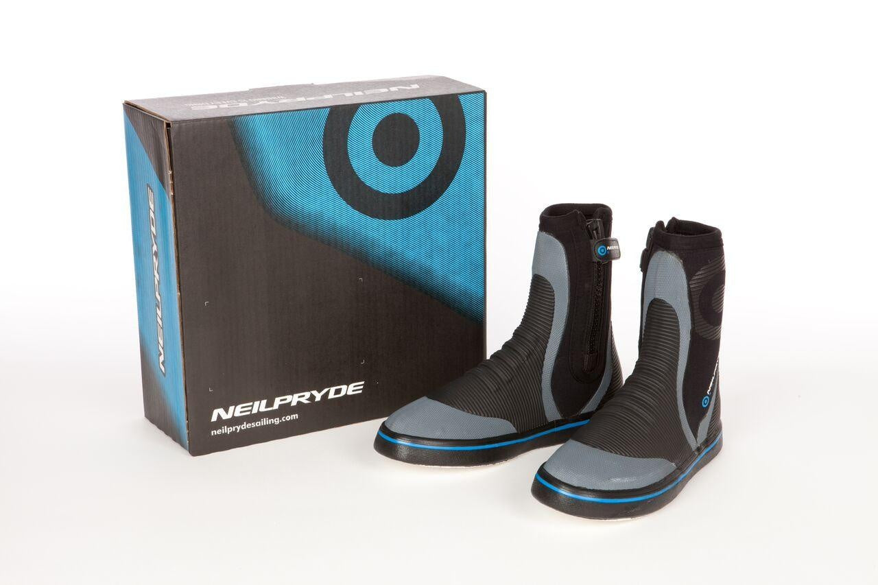 Neil Pryde Hiking Boots - Image 5